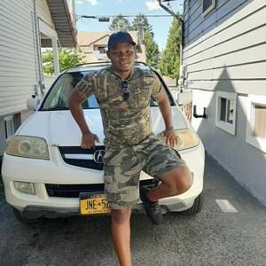 Meet your Posher, Finniace